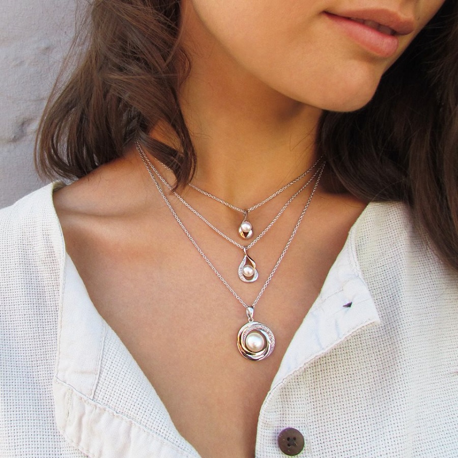 Jersey pearl necklaces