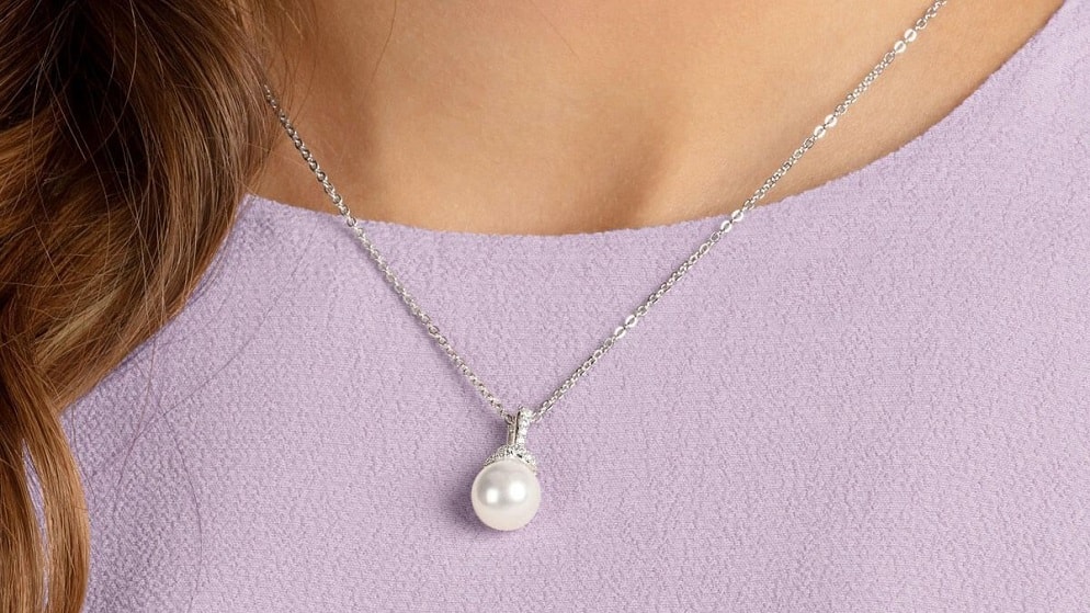 What is the birthstone for June?