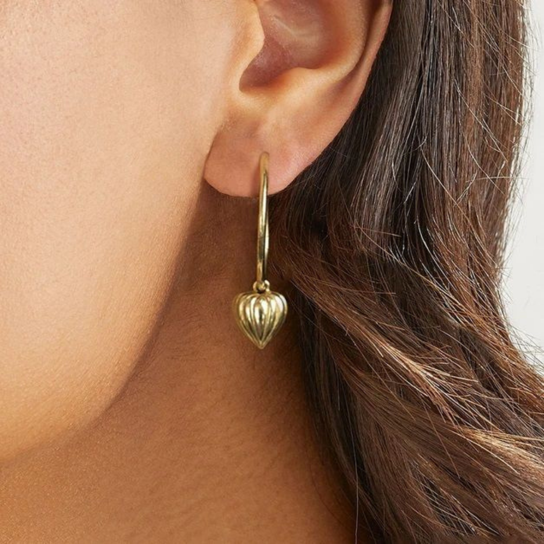 Annie Haak Lined Heart Hoop earrings