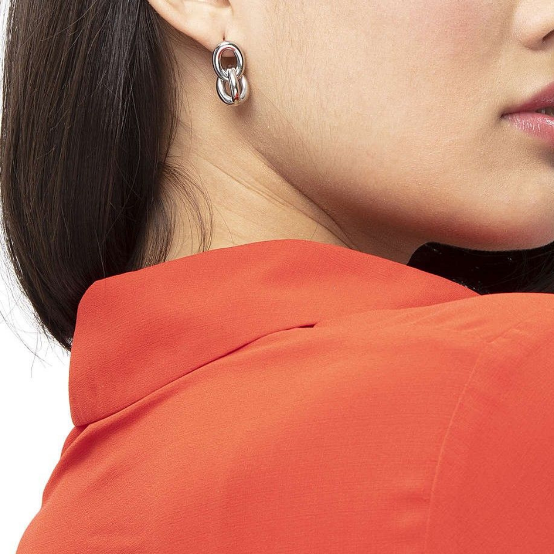 Calvin Klein chain link earrings silver model wearing