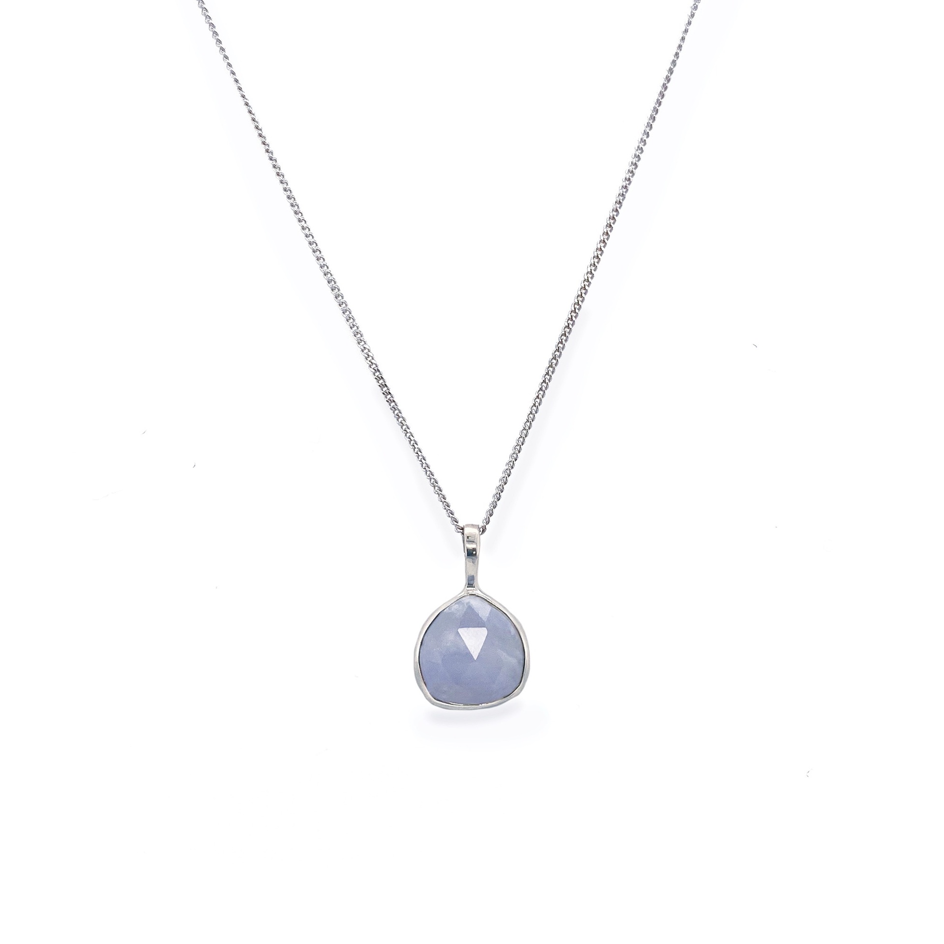 Sarah Alexander Sea Mist Blue Lace Agate Single Stone Pendant