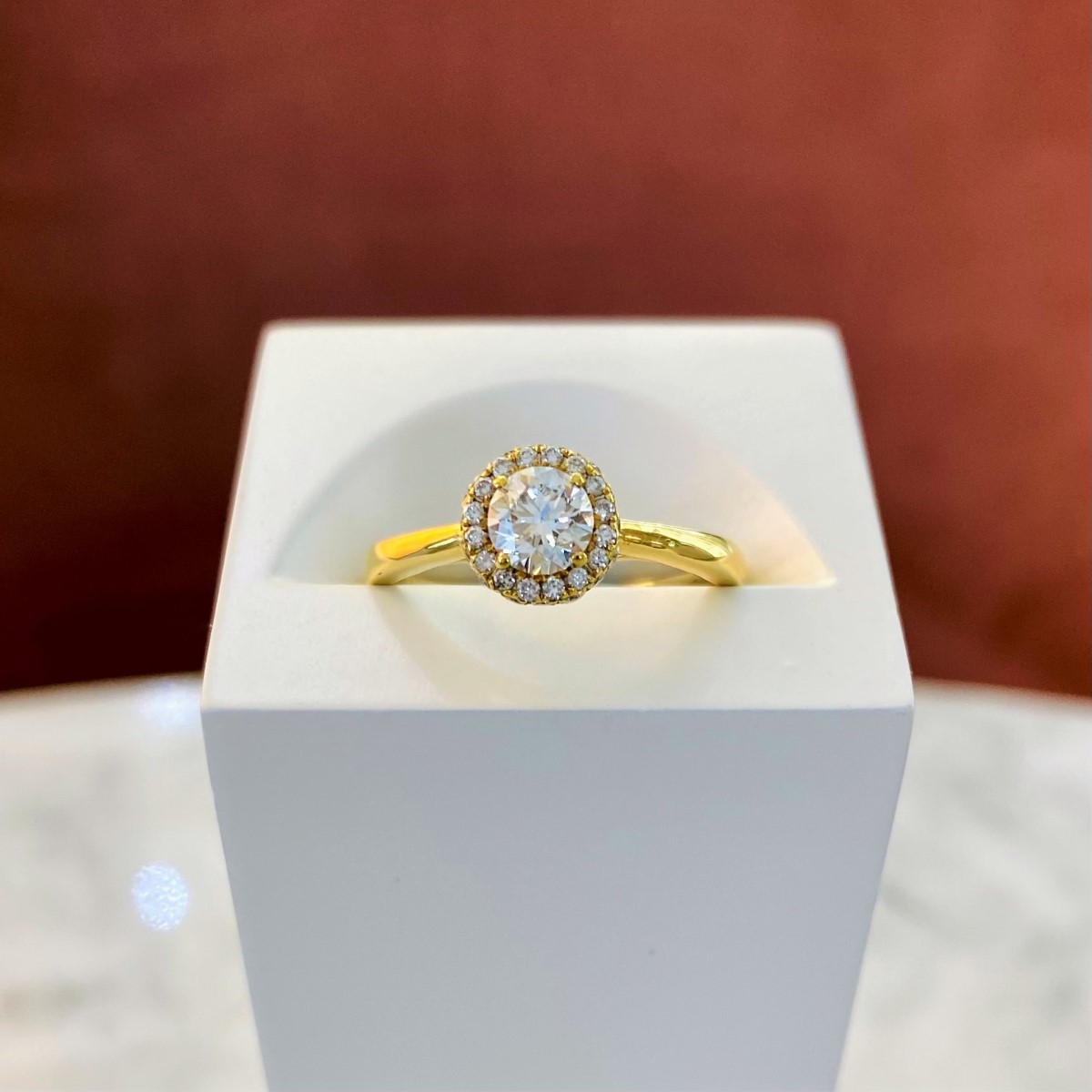 Brown & Newirth 'Astral' Gold Halo Engagement Ring