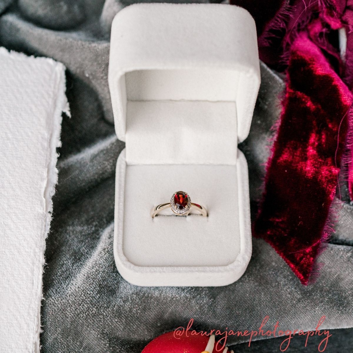 Simple garnet ring outlet