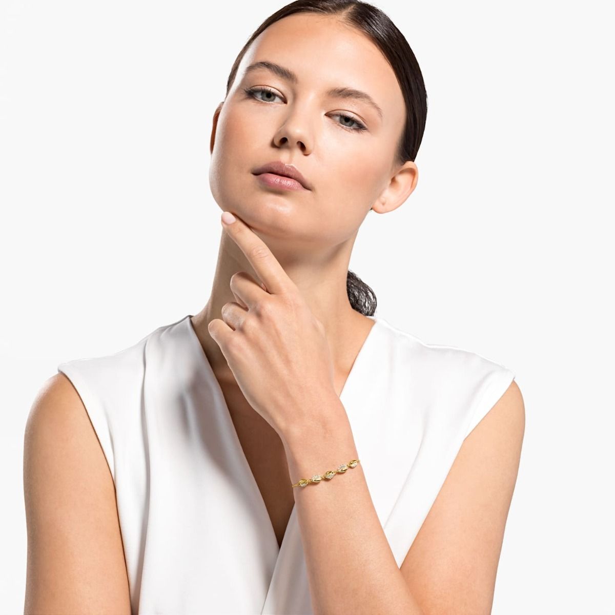 Buy Swarovski Shell Cowrie Bracelet - Gold Plating Online