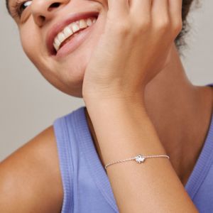 Enamel Copenhagen Organic Clover Silver Bracelet. Item code B89SM.