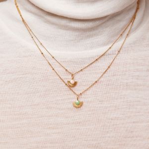 Enamel Copenhagen Soleil Cream Daisy Gold Necklace. Item code N41GM_daisy.