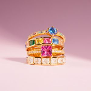 Sif Jakobs Ellera Quadrato Ring - Gold with Pink Zirconia