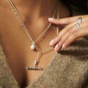 Daisy Treasures Baroque Pearl Necklace - Silver TN03_SLV