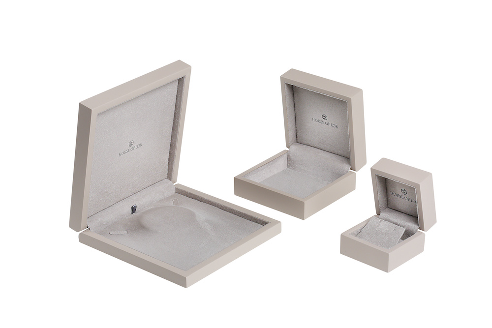 House of Lor Contemporary CZ Bar Pendant