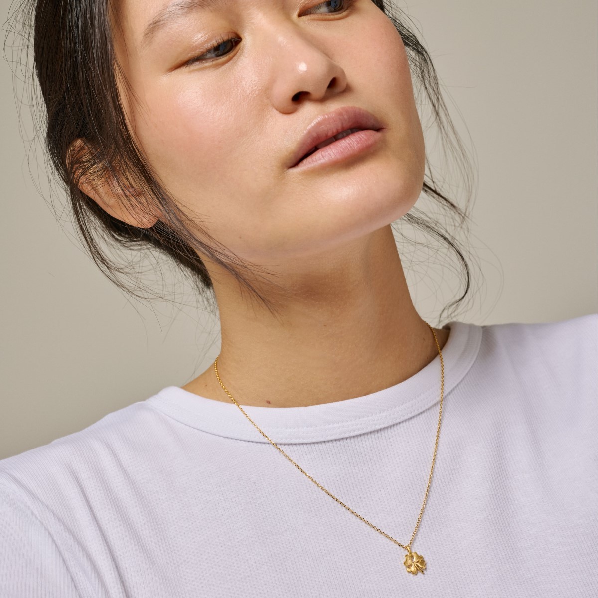 Enamel Copenhagen Organic Clover Gold Necklace