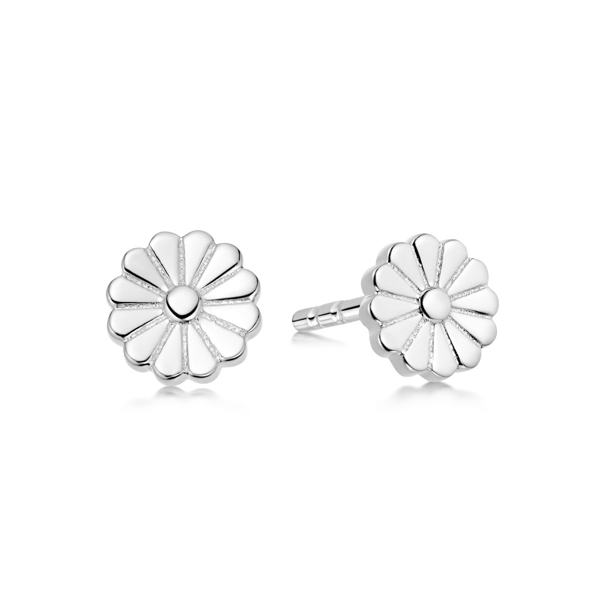 Daisy Bloom Stud Earrings - Silver ST01_SLV
