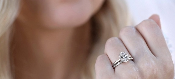 Engagement ring trends