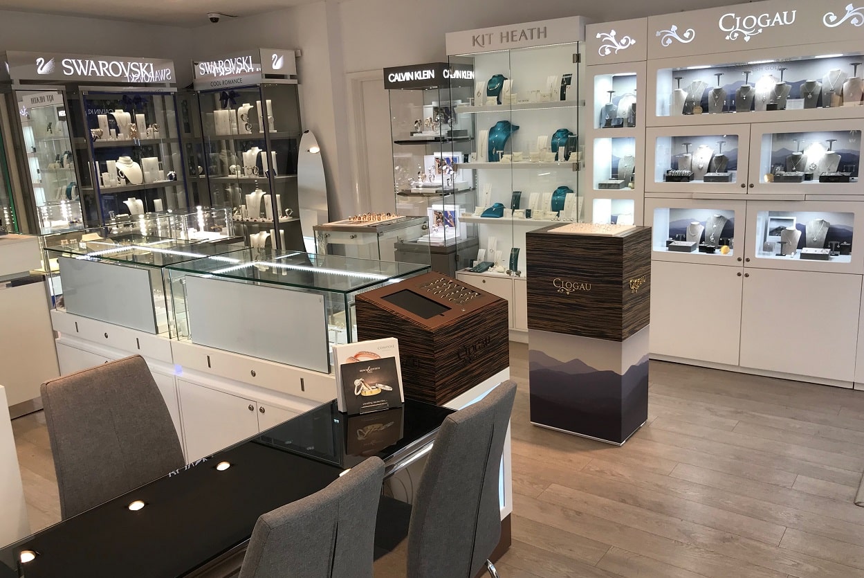 Leigh on shop sea jewellers